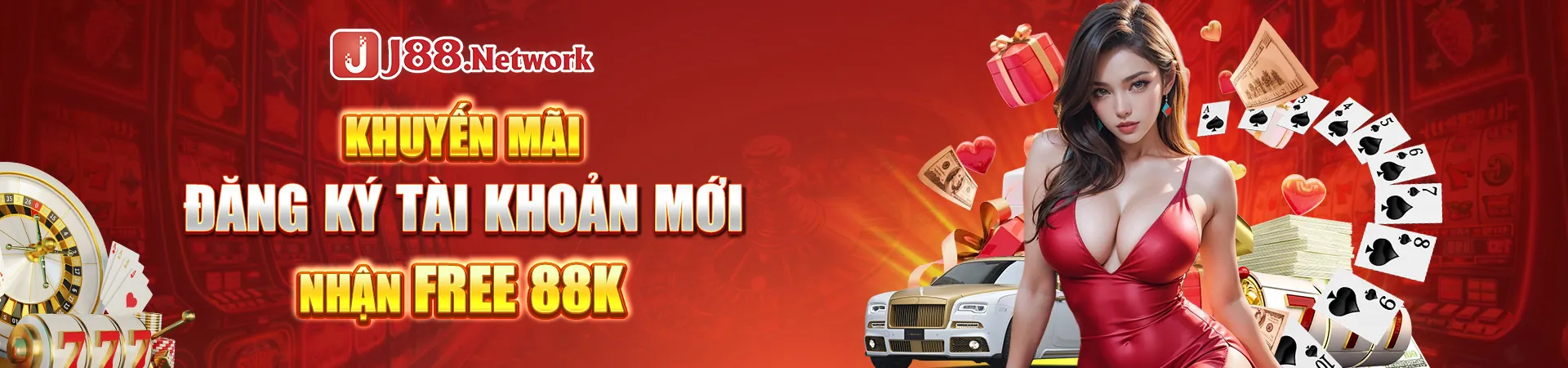Sân vận động với khán giả đang cổ vũ cho trận đấu bóng đá